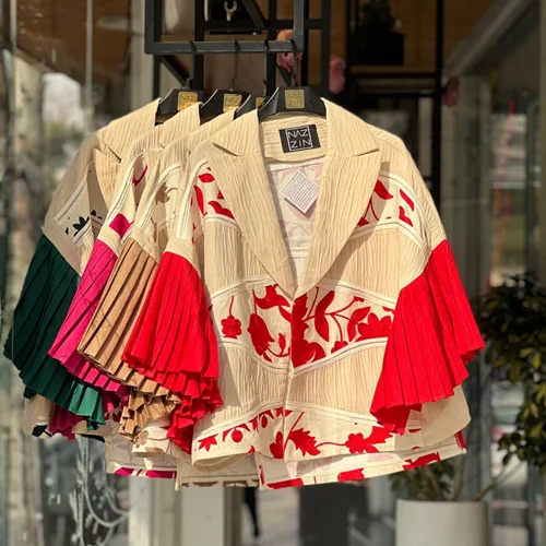 مانتو کوتاه بهاره طرح آستین پلیسه PM000481